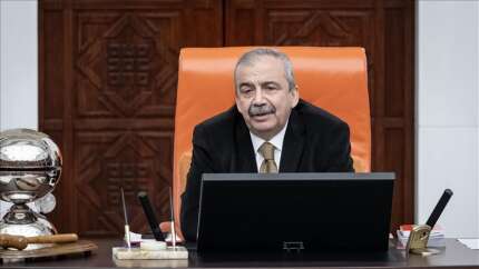 Ünlü isimler Sırrı Süreyya Önder için hastaneye koştu
