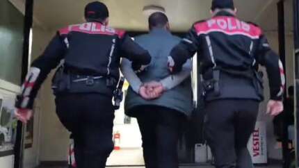İzmir’de suç makinesi yakalandı! 19 yıl hapis cezalı hükümlü cezaevinde