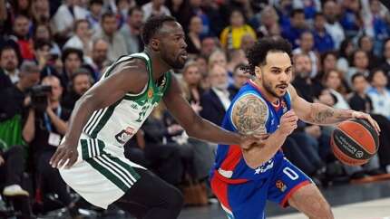 Anadolu Efes Panathianikos'a şans tanımadı, seriyi Atina'ya taşıdı (Anadolu Efes 85 - 82 Panathinaikos | Maçın özeti)
