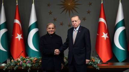 Şahbaz Şerif'ten Cumhurbaşkanı Erdoğan'a Türkçe teşekkür: Pakistan Türkiye’ye minnettardır