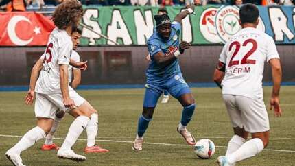 Çaykur Rizespor gol oldu yağdı, sezonu galibiyetle kapattı (Çaykur Rizespor 5 - 2 Hatayspor | Maçın özeti)