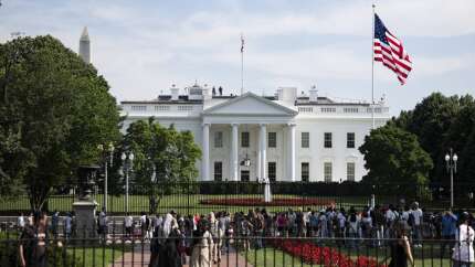 İran'a saldırıyı ABD Kongresi'ne sormadan emretmiş! Tam Trump'lık hareket...