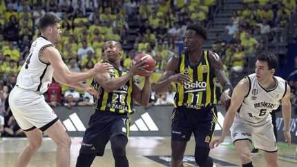 Fenerbahçe ezeli rakibini yıktı, Basketbol Süper Ligi'nde şampiyonluğa ulaştı (Fenerbahçe Beko 84 - 68 Beşiktaş Fibabanka | Maçın özeti)
