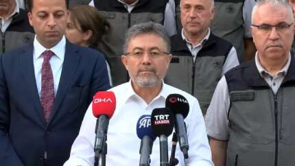 Bakan Yumaklı: "Sadece izmarit atılması sebebiyle 81 yangın çıktı, piknik ateşinden 50 yangın çıktı"