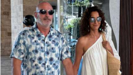 Arzum Onan ve Orkan Özkan Bodrum’da el ele görüntülendi