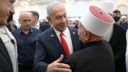 Binyamin Netanyahu, Dürzi cemaatinin ruhani lideri Şeyh Muvaffak Tarif ile görüştü