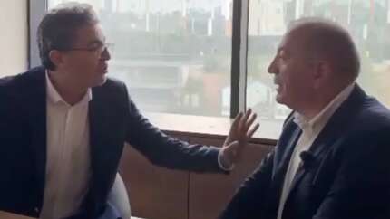Gürsel Tekin’den sert sözler: “Ben Aziz İhsan Aktaş’ın arkadaşı değilim”