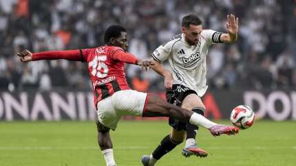 Beşiktaş 2 dakikada yıkıldı, evinde ağır yaralandı (Beşiktaş 1 - 2 Gençlerbirliği | Maçın özeti)