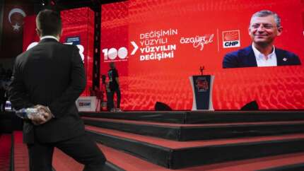 CHP’de panik manevrası: Mahkeme öncesi yeni kurultay tarihi açıklandı! CHP 39. Olağan Kurultayı 28-30 Kasım'da yapılacak!