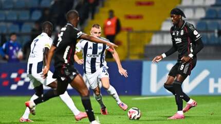 Beşiktaş skoru koruyamadı, Kasımpaşa engelini aşamadı (Kasımpaşa 1 - 1 Beşiktaş | Maçın özeti)
