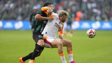 Galatasaray Kocaeli'den çıkamadı, ligde ilk mağlubiyetini yaşadı (Kocaelispor 1 - 0 Galatasaray | Maçın özeti)