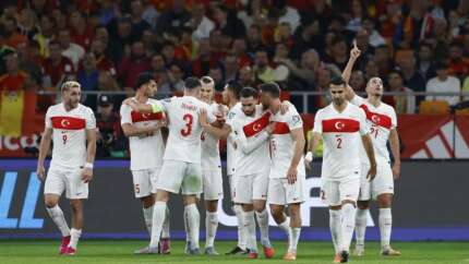 Bizim Çocuklar İspanya'yı elinden kaçırdı, 3 puanı alan çıkmadı (İspanya 2 - 2 Türkiye | Maçın özeti)