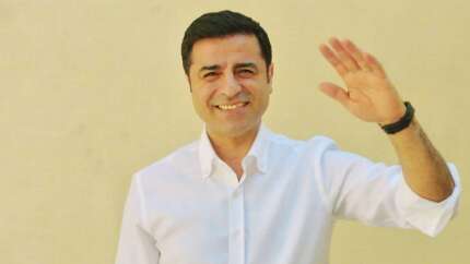 İmralı çağrıları sonrası MHP'li Feti Yıldız'dan bomba Selahattin Demirtaş paylaşımı: Hak ihlali tutuklamadan kaynaklanıyorsa çözüm tahliyedir