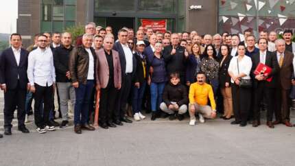 CHP İstanbul’da kritik zirve: Gürsel Tekin yol haritasını açıkladı! “Tüm süreçleri titizlikle takip edeceğiz, 40 kişilik kurul geliyor”