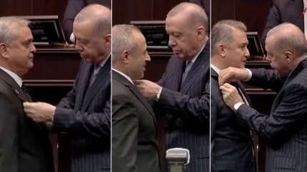 Partilerinden istifa eden 3 milletvekili AK Parti’ye katıldı, rozetleri Cumhurbaşkanı Erdoğan bizzat taktı