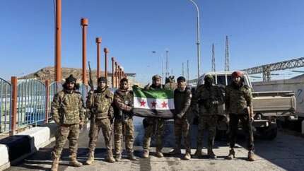 Suriye'de YPG beyaz bayrak çekti! SDG ve Şam entegrasyonda anlaştı...