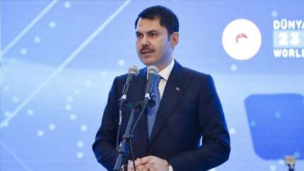 Murat Kurum'dan Özgür Özel'e sert eleştiri! Enkazın altında CHP'nin gölge Genel Başkanı kaldı