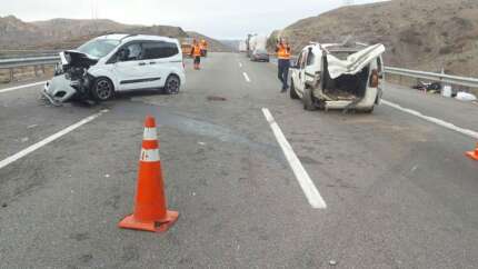 Feci kazada ölü ve yaralılar var