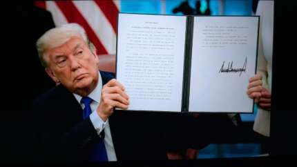 Trump tüm dünyaya ek vergi getirdi! Yüzde 10 küresel tarife imzalandı