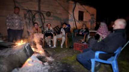 Denizli'de deprem fırtınası: 5.1'lik şokun ardından 150 artçı meydana geldi... Vatandaş geceyi sokakta geçirdi!