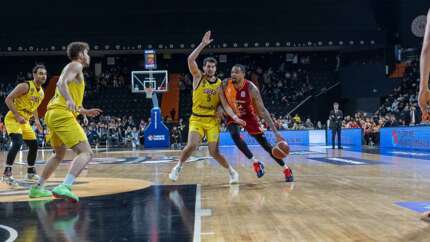 Mersin Spor'dan Galatasaray MCT Technic'e farklı tarife! Bu sezonki 10. mağlubiyetini yaşadı