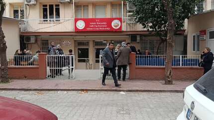 Adana'da korkunç olay! Yol kesip bıçakla saldırdılar: 17 yaşındaki çocuk öldü, 2 ağabeyi yaralandı