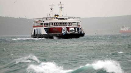 Boğaz trafiğe kapanıyor: Vapur seferleri iptal edildi