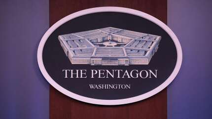 Pentagon: ABD Donanma Sekreteri John Phelan görevinden ayrıldı