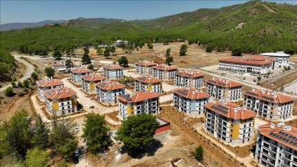 Sahte hesaplarla "dosya masrafı, başvuru bedeli, peşinat'' diye para topladılar