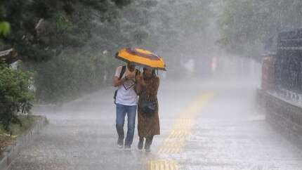 Meteoroloji uyardı! 12 ilde sağanak alarmı: Yarına dikkat