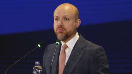 Bilal Erdoğan küresel dengeyi özetledi! "Bu akşam Üçüncü Dünya Savaşı çıksa kimse şaşırmaz"
