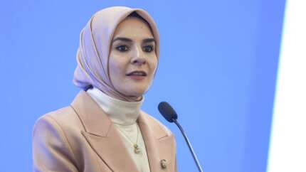 Bakan Göktaş: Ailelerin yanında olmaya devam edeceğiz