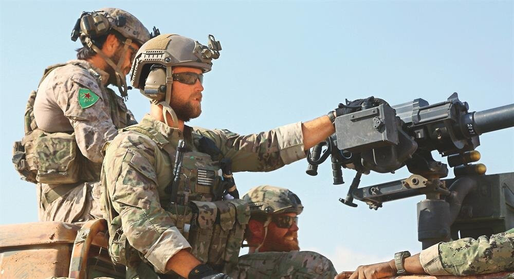 Suriye'de Türkiye'nin tüm uyarılarına rağmen ABD, PYD'ye tonlarca silah indirdi