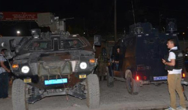 Vali'den DHA muhabirine ağır s&ouml;zler: Muhabir değil, muhbir!