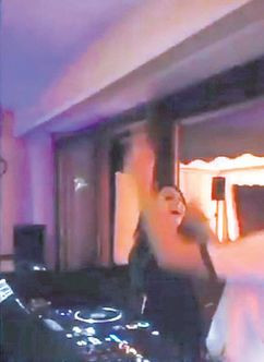 hadise2
