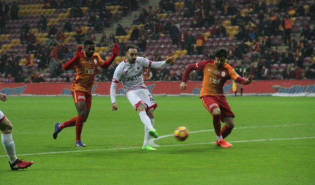 Sezonun en erken gol&uuml;n&uuml; Galatasaray yedi!