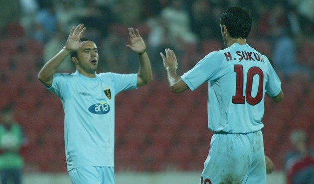 Hakan Ş&uuml;k&uuml;r ve Arif Erdem Galatasaray &uuml;yeliğinden ihra&ccedil; edilmedi