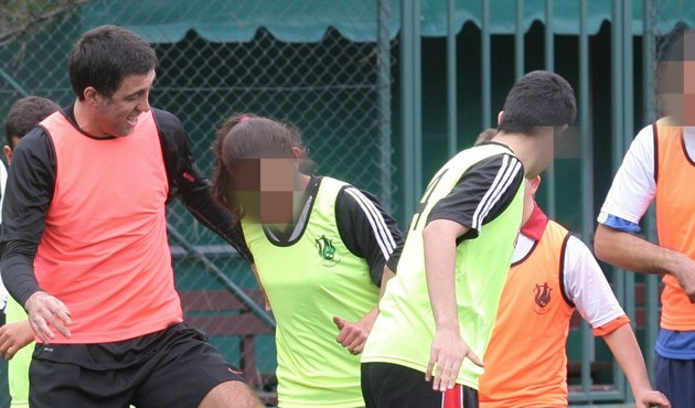 Hakan Ş&uuml;k&uuml;r Galatasaray altyapısındaki Alevi &ccedil;ocuklara nasıl zulmetti?