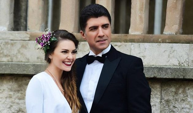 Herkes şokta! Aslı Enver'le &Ouml;zcan Deniz aşk mı yaşıyor?