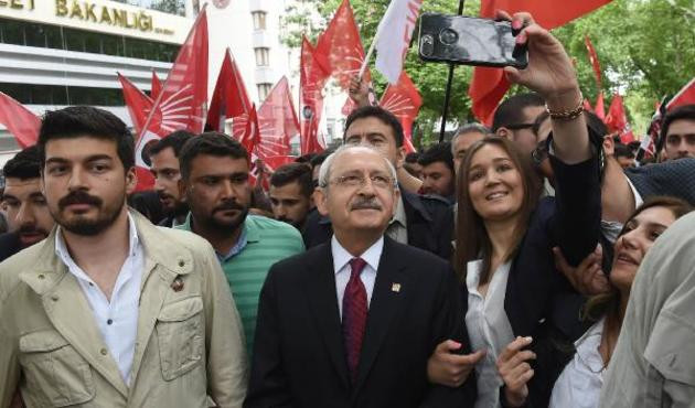 Kılı&ccedil;daroğlu'dan "S&ouml;zc&uuml;" tepkisi!  "S&ouml;zc&uuml;'ye yapılmış operasyon T&uuml;rkiye'ye..." / VİDEO