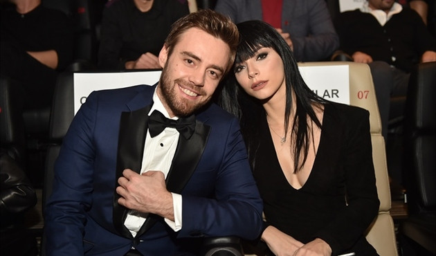 Murat Dalkılı&ccedil; ve Merve Boluğur'dan ayrılık iddialarına fotoğraflı yanıt!