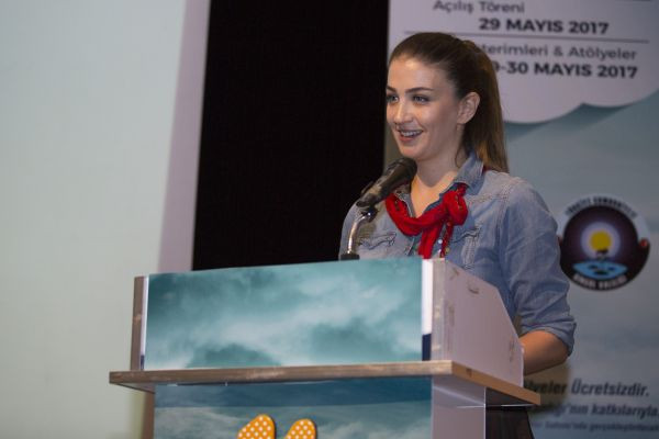 1496094466_Ceren_Benderlio__lu_1
