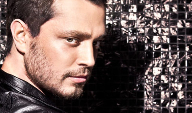 Bahar-Nihan Candan kardeşlerle ka&ccedil;amak yapmıştı! Murat Boz'dan gazeteciler i&ccedil;in &ouml;zel &ouml;nlem...