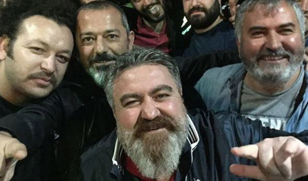 Haluk Levent'in isyanı: "Rock konserlerinde hep kızlar &ouml;nde olur. Benim konserime bakın!"