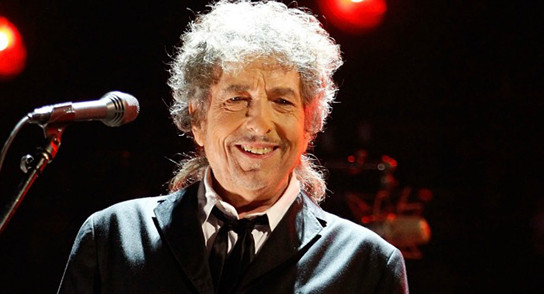 Bob Dylan'dan flaş 'Nobel' kararı: Boş vaktim olmadığı i&ccedil;in...