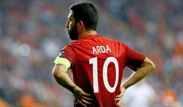 Arda konuştu: Her kim şerefime, aileme laf etmeye kalkarsa...