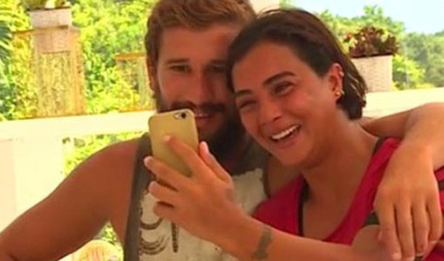 Aşk iddiaları alevlendi! Sabriye ve Adem'in bu g&ouml;r&uuml;şmesi sosyal medyayı salladı