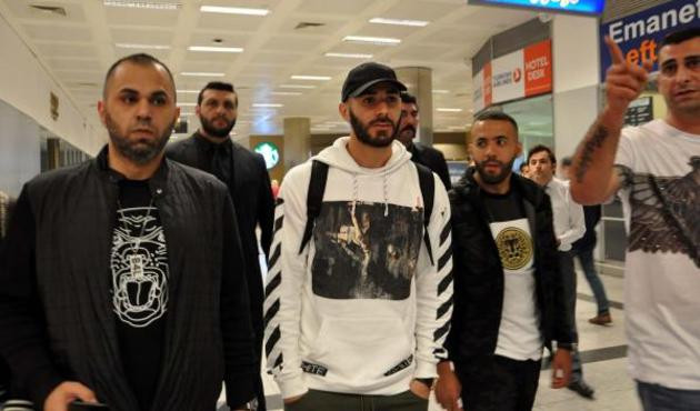&Uuml;mit Akbulut Benzema'yı İstanbul'a getirdi...