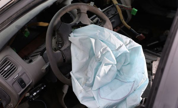takata_hava_yastAgIA