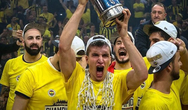 Şampiyon gidiyor mu? Bogdanovic'den flaş s&ouml;zler!